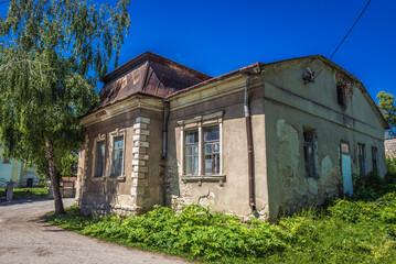 Fototapeta na wymiar Old rural house in Yagelnitsa village, Chortkiv region Ukraine