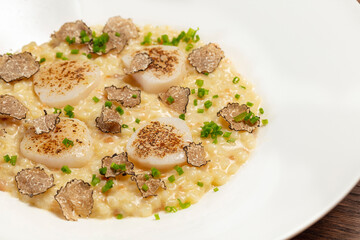 Risotto with scallop and truffle
