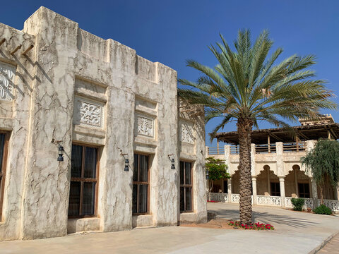 Old dubai buildings