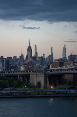 Fototapeta na wymiar View of New York Manhattan at sunset 