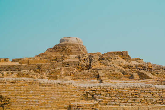 22 Citadel Of Mohenjo Daro Stock Photos, High-Res Pictures, and Images -  Getty Images