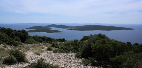 Fototapeta na wymiar view over the sea and islands, island Losinj, Croatia