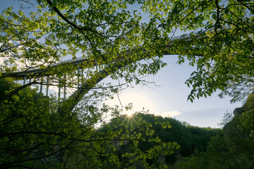 Obraz premium Il Ponte di Salle - Provincia di Pescara - Parco Nazionale della Maiella