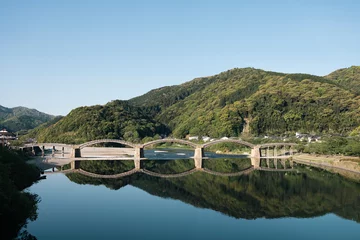 Photo sur Plexiglas Le pont Kintai 山口県岩国市にある錦帯橋