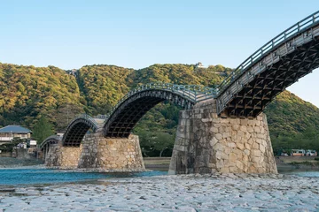 Photo sur Plexiglas Le pont Kintai 山口県岩国市にある錦帯橋と岩国城