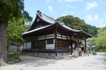 新緑の海住山寺　本堂　京都府木津川市加茂町