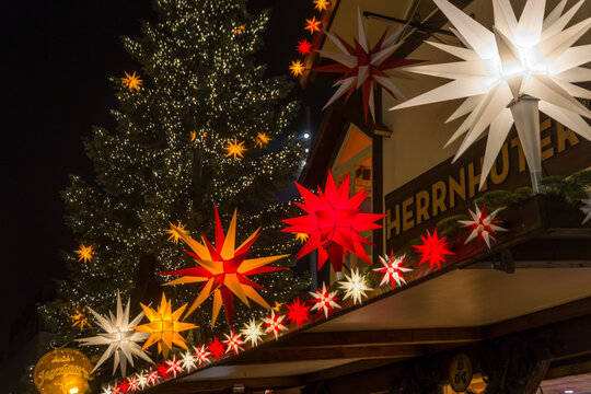 Herrnhuter-Bilder: Stock-Fotos & -Videos. | Adobe Stock