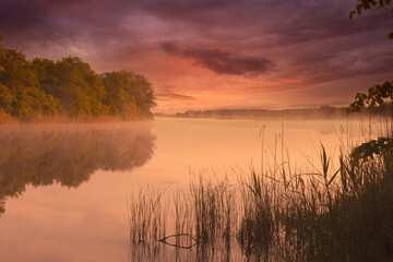 Obraz premium morning on lake