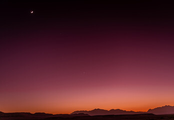 Ungewühliche Sternenkonstellation in den Red Sea Mountains, Dezember 2019: Himmelsquartett von...