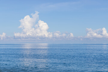 Obraz premium Blue sea ocean and the sky