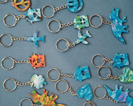Keychains made of multicolored recycled plastic lids