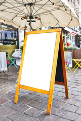  SIngle empty blank banner at street