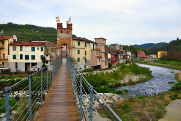 Fototapeta na wymiar the bridge of the gaietta millesimo Savona Italy