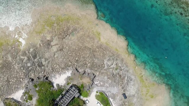 沖縄県南城市奥武島の海岸