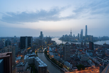 shang hai city skyline 