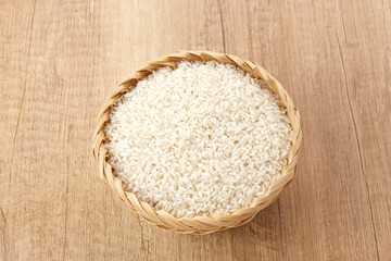 Obraz na płótnie Canvas Rice grains for zakat, Islamic zakat concept 
