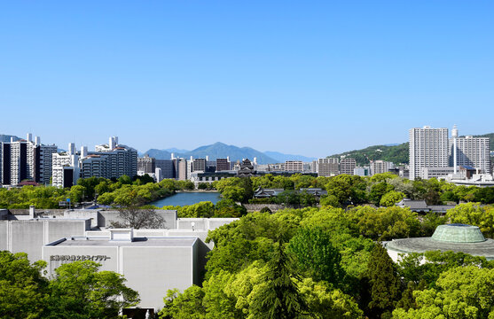 広島城と広島の街並み（2023年4月27日撮影）