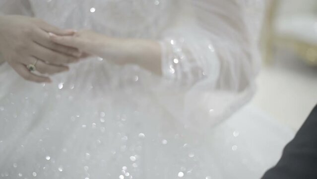 diamond ring on bride's hand - widding celebration - SLOW MOTION