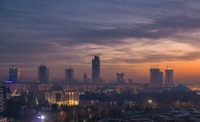 Fototapeta na wymiar Uzbekistan, Tashkent. Tashkent city park. night
