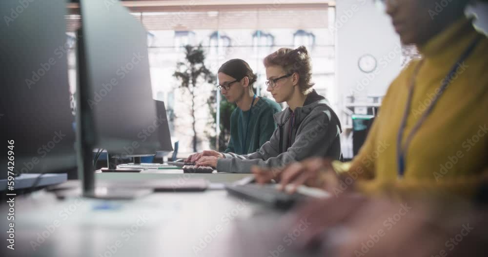 Poster Smart Young Students Studying in University with Diverse Multiethnic Classmates. Happy Scholars Collaborate on a Software Project. Applying Knowledge to Acquire Academic Skills in Class