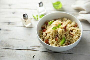 Couscous with sun dried tomatoes