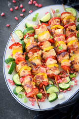 chicken skewers & sweet peppers 
