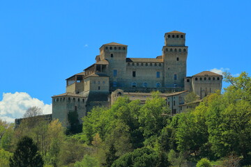 Fototapeta na wymiar The medieval castle of Torrеchiara in Italy, where the fantasy film 