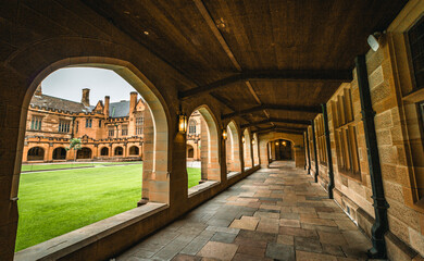 Fototapeta na wymiar The views of the historic corridor inside of the University of Sydney Quadrangle