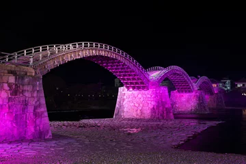 Papier Peint photo autocollant Le pont Kintai 山口県岩国市にある錦帯橋の夜景