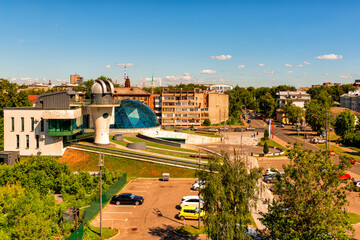 Fototapeta na wymiar Top view of the Tchaikovsky street and the alley of cosmonauts in the city of Yaroslavl