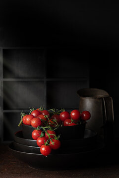 Tomatoes in the kitchen