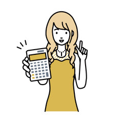 立って電卓を持ってこちらに向けて見せているドレスの女性