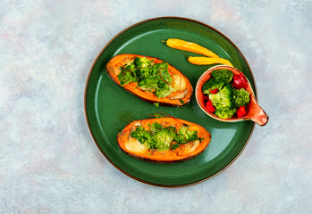 Sweet potato stuffed with vegetables.