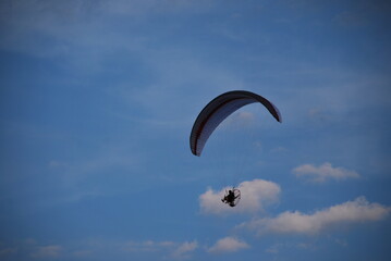 Flying with a hang glider