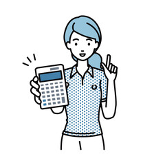 立って電卓を持ってこちらに向けて見せているポロシャツの女性