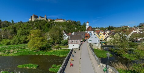 Naklejka premium Ausblick auf Harburg im Wörnitztal an der Romantischen Straße