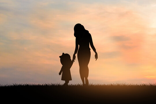 The Perfect Way to Show Mom You Care, Visuals for Mom, Mothers Day Stock Images and Show Mom You Care Screen.