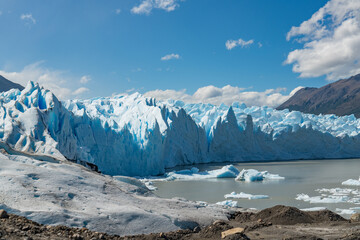 Fototapeta na wymiar The Perito Moreno glacier in Glaciares National Park outside Patagonia