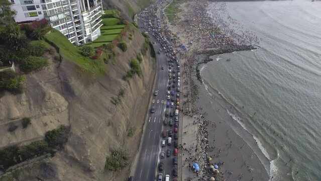 Highway of the Costa Verde, at the height of the district of Barranco in the city of Lima, Peru