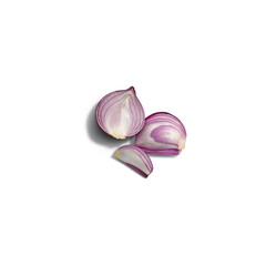 Obraz na płótnie Canvas Red onion slice isolated on white background