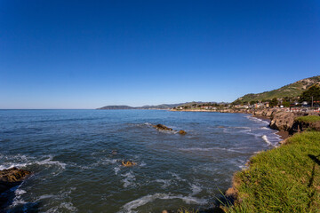 A view on a Pacific ocean shore in CA