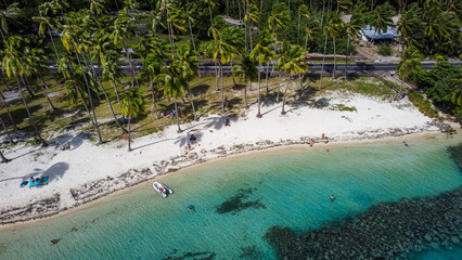 Photo de Moorea en Polynésie Française. Vue d'un drone de la plage.