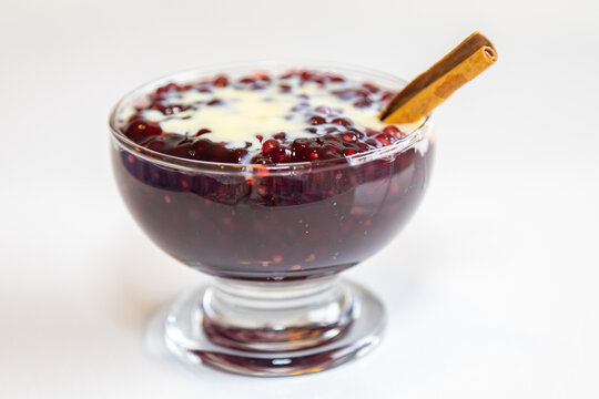 Red wine sago with vanilla cream, traditional cultural dessert from southern Brazil. gaucho culture