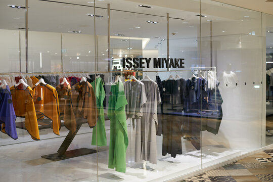 Shop the Latest Issey Miyake Bags in the Philippines in November, 2023