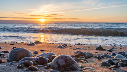 traumhafter, oranger, Sonnenuntergang zwischen Felsen im Meer der Ostsee bei Dranske auf Rügen	
