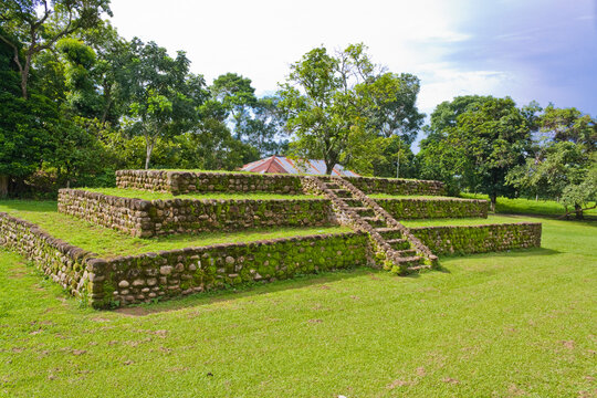 Izapa Zona Arqueol&oacute;gica, Cultura mixe-zoque, en Tapachula, Chiapas