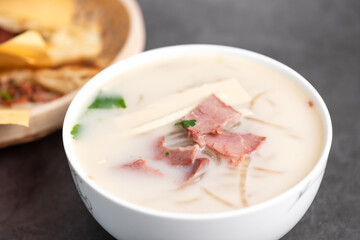 Donkey meat soup and Donkey meat fire