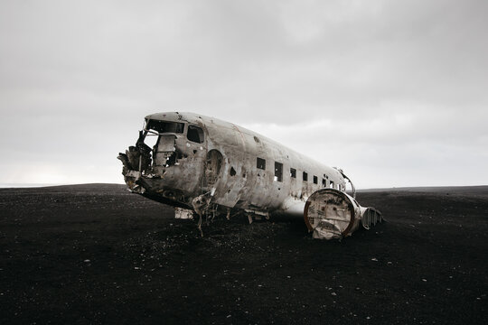 Iceland DC-10 plane wreckage