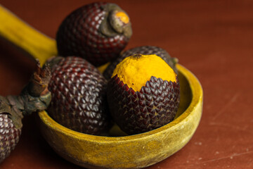 Aguaje is a fruit highly appreciated in the Amazon for its flavor and nutritional properties, it is used to make various products, aguaje is a super fruit.