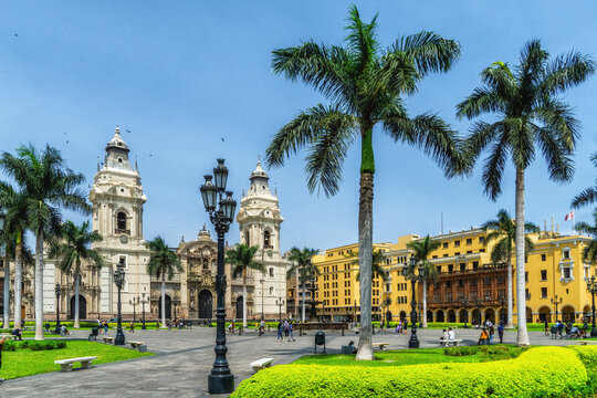 Catedral de Lima and Plaza de Armas, the landmark of Peru.